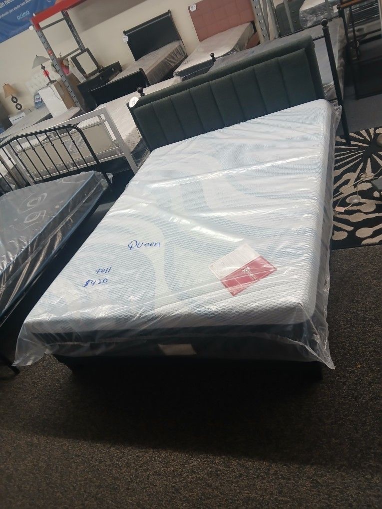 10"IN THICK MEMORY GEL COOLING MATTRESS AND BOX SPRING. FULL $360/ QUEEN $420