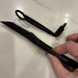 KITCHEN TOOLS V Cutter (7.5”) & Spiral Cutter Tool (4”) for fancy cuts on fruits and vegetables - SEE PHOTOS 