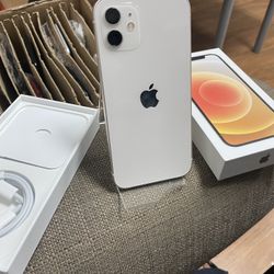 iPhone 12 64gb Unlocked Brand New Open Box