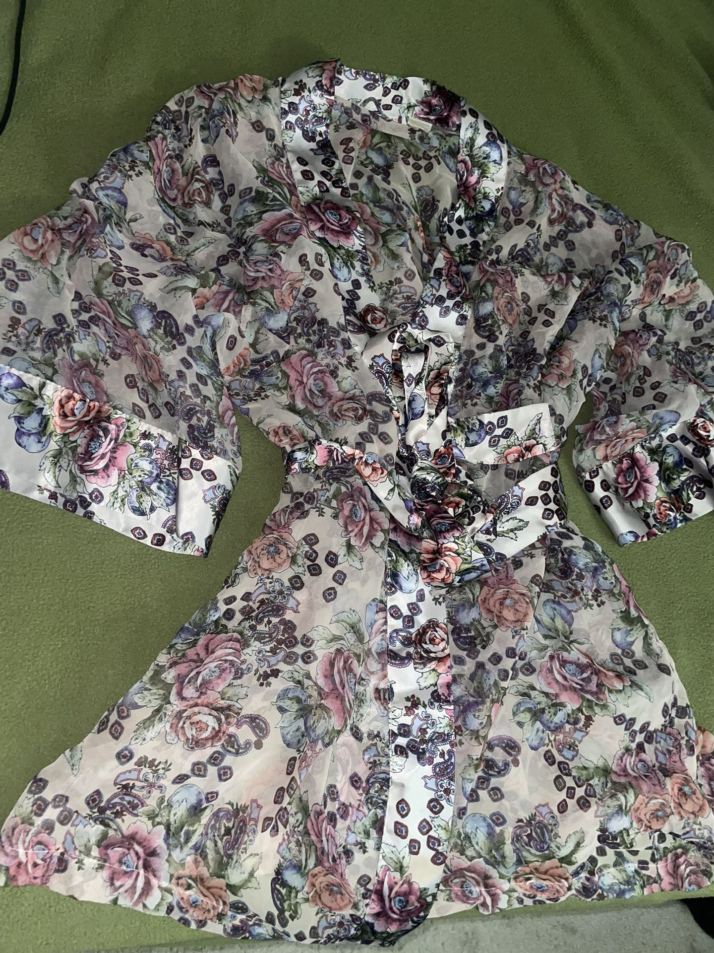 2 Victoria Secret Robes