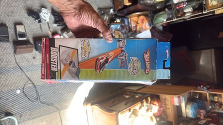 Hot wheels booster never used