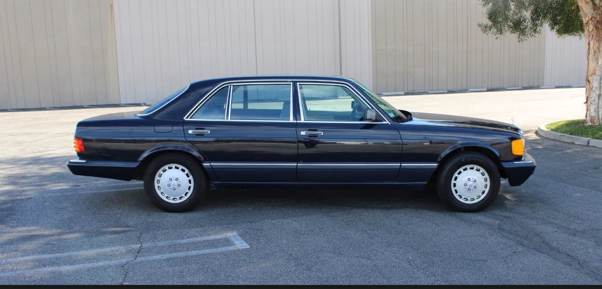 1991 Mercedes-Benz 560
