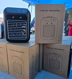 Portable air conditioner, long-lasting efficient cooling,
