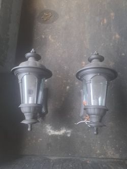 Brand New Outside Lights