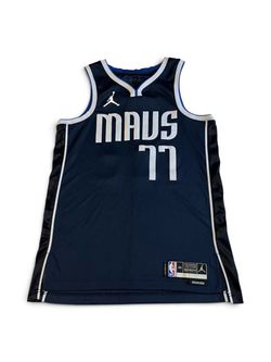 Jordan Dallas Mavericks Luka Doncic Statement Edition Jersey Men’s Medium NBA