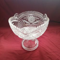 Small Crystal Bowl On Pedestal