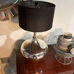 Z Gallery Lamp