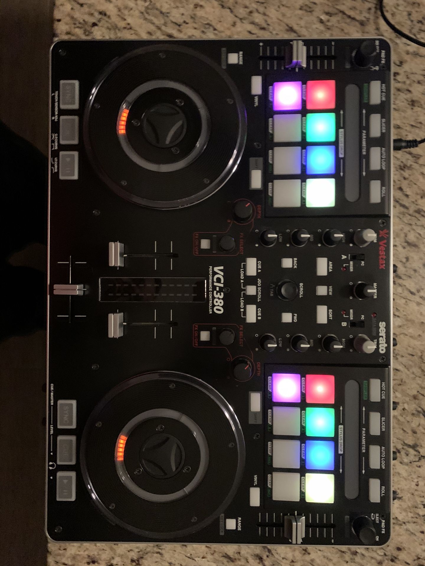 Vestax VCI 380