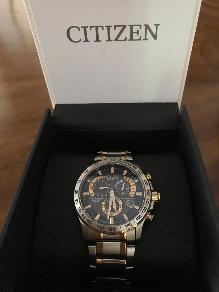 Reloj Citizen Luxury