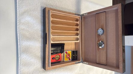 Cigar Box  Humidifier Starter Kit 