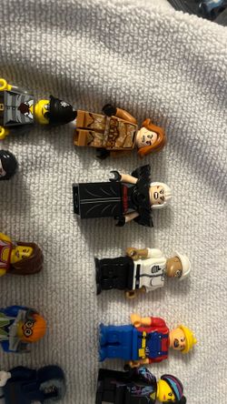 Legos figurines