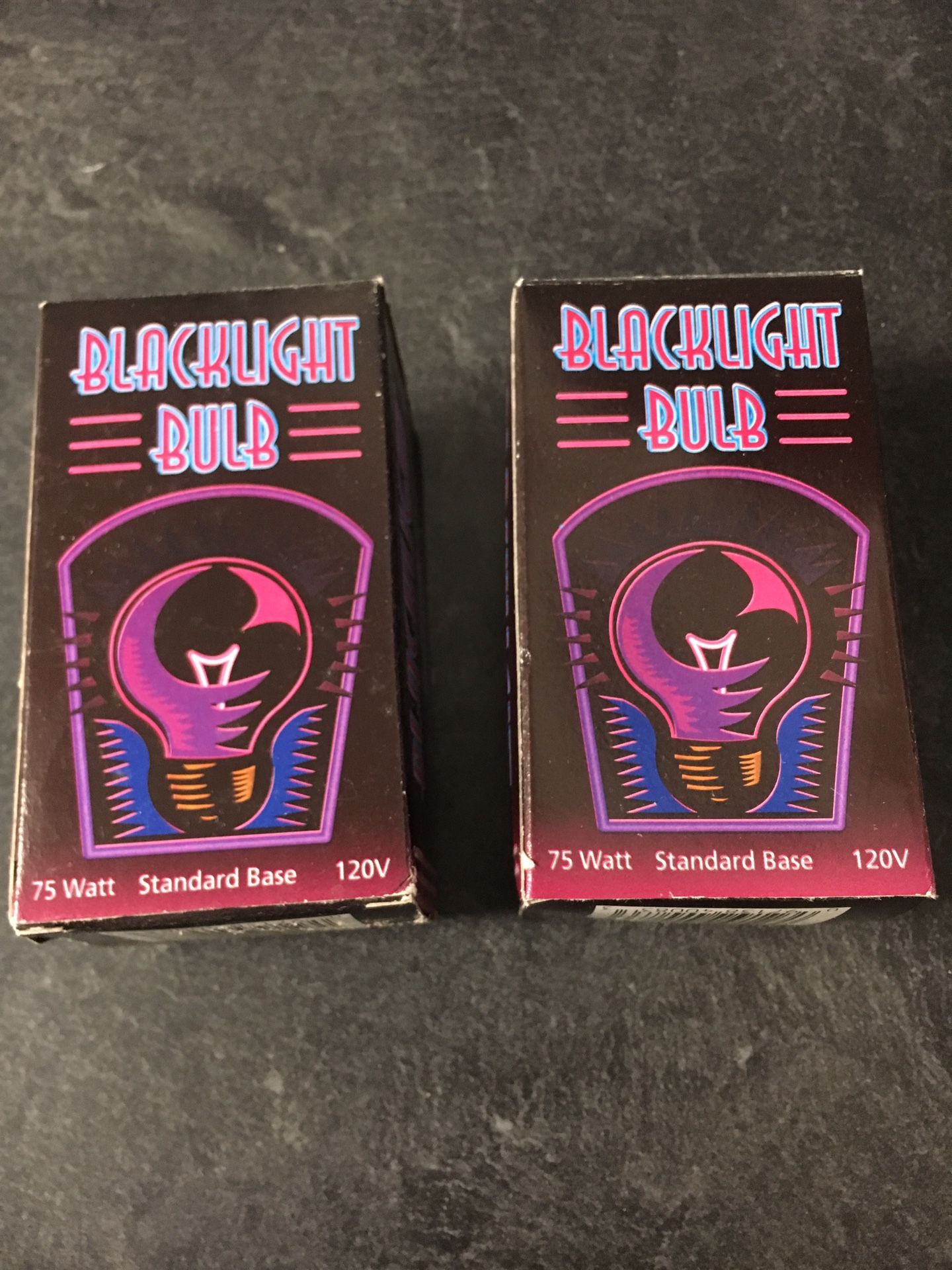 Black light incandescent bulbs
