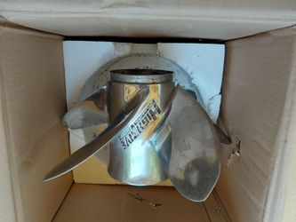 High Five boat propeller