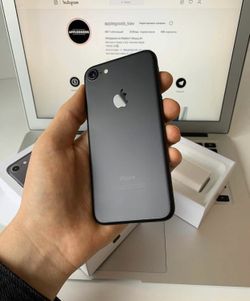 🔥🔥😍iPhone 7 32 GB factory unlocked with a 30 day warranty