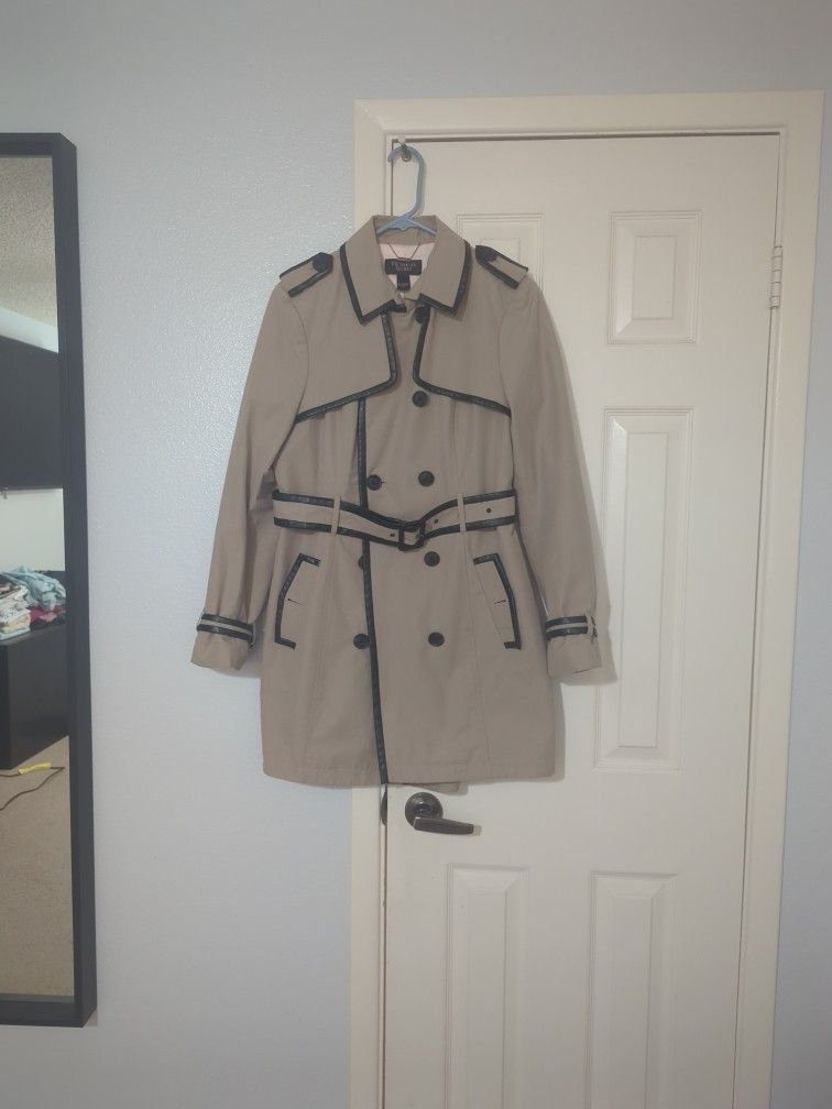 Knee Length Trench Coat Women's Size 10