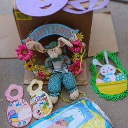 EASTER Decor  See Description 