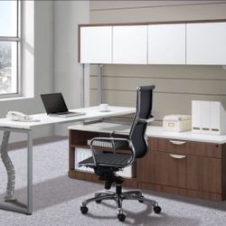 Executive desk 