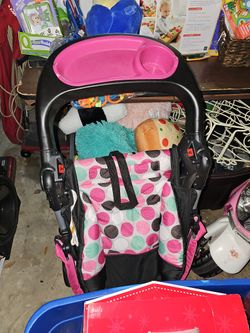 Minnie Mouse Stroller Must GO today