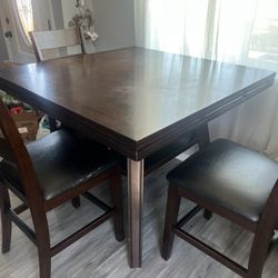 Comedor De Madera 