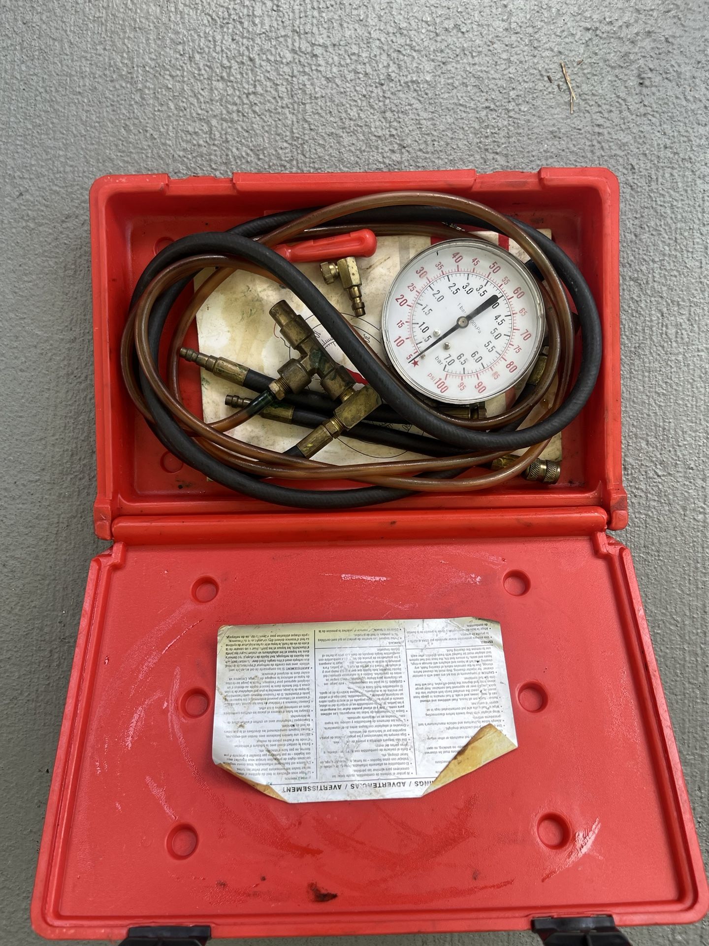 Fuel Pressure Gage