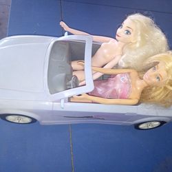 2 Barbies Dolls & Barbie Car 