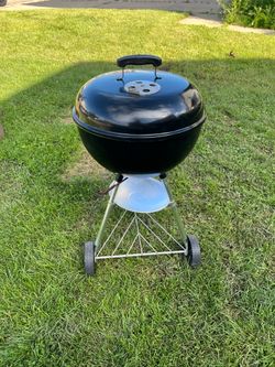 Weber Charcoal Grill  W18”
