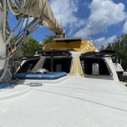Mariner 38 Pilothouse Sailboat