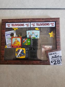 Disney Channel 28 Jumbo pin
