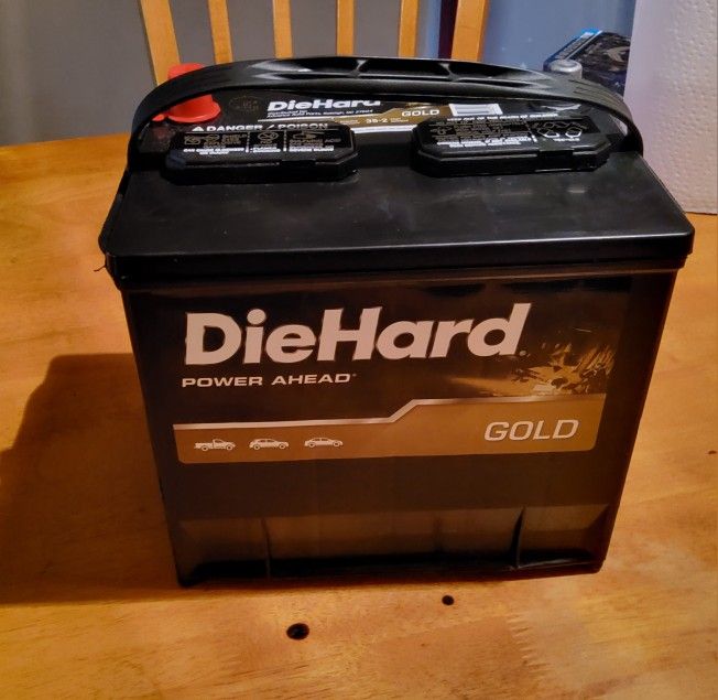 Bateria Original DieHard 35-2 Completamente Nueva CA640 RC100 Para carros 4cil o 6cil