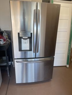 LG Refrigerator 
