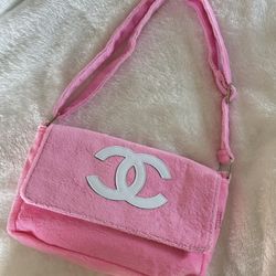CHANEL PRÉSICION VIP BAG