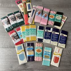 Lot of sewing notions 