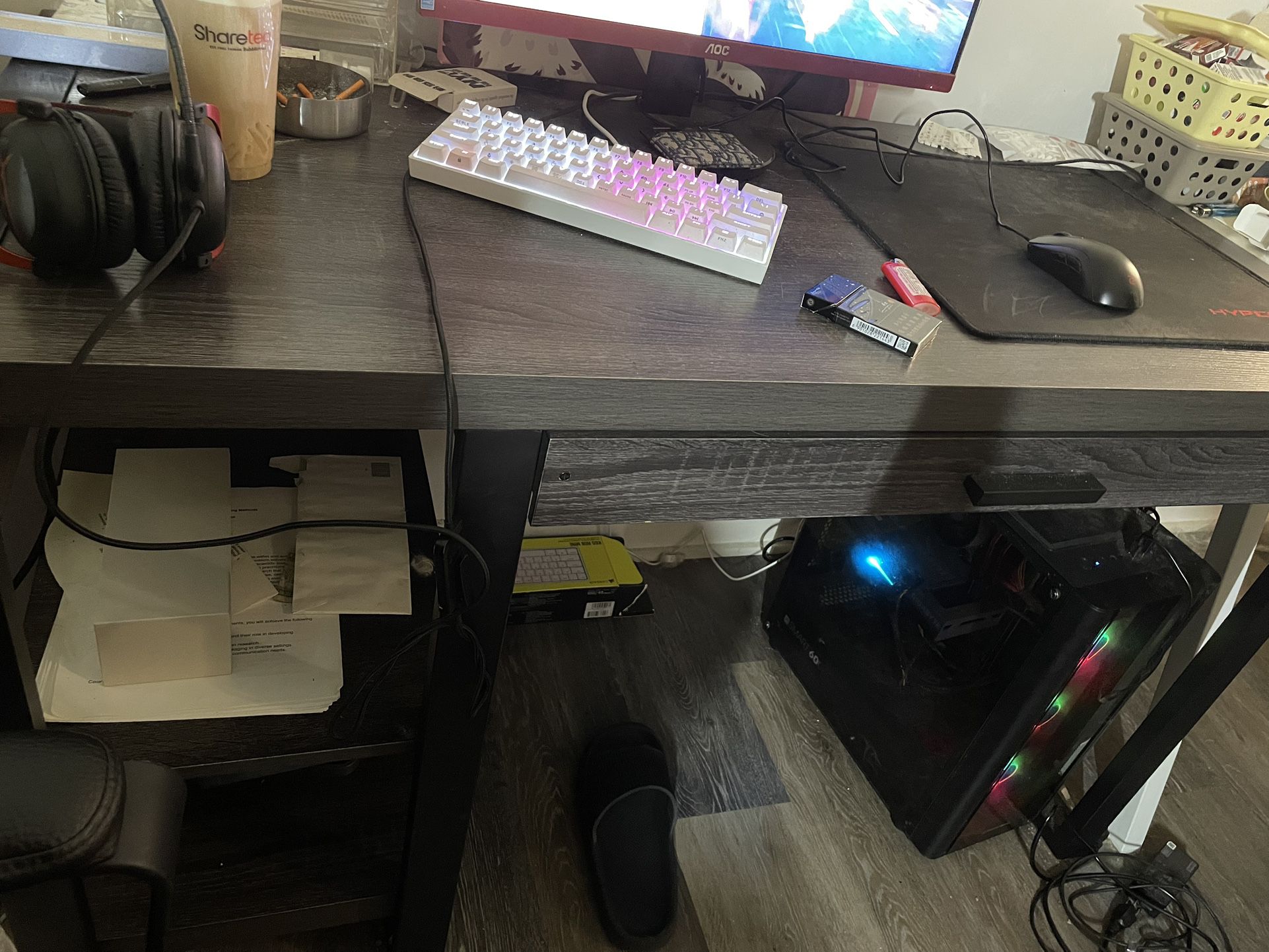 premium wood desk