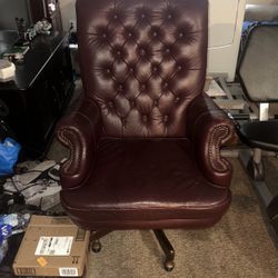 Leather Chair With Wheels 
