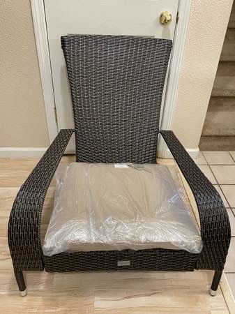 Brand New XL Outdoor Rattan Lounge Chair Patio Furniture Brown & Beige