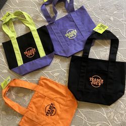 Trader Joe’s Mini Halloween Tote bags