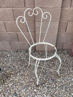 Metal Garden Chair 7 th St/Thunderbird