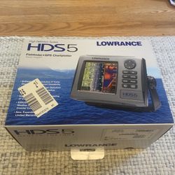 Lowrance HDS5 Fishfinder and GPS
