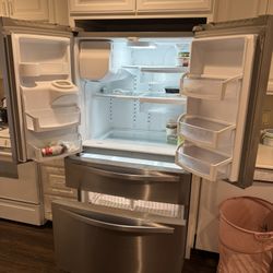 36 Inch 4-Door French Door Refrigerator