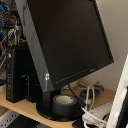 Samsung 21 inch LCD HDMI