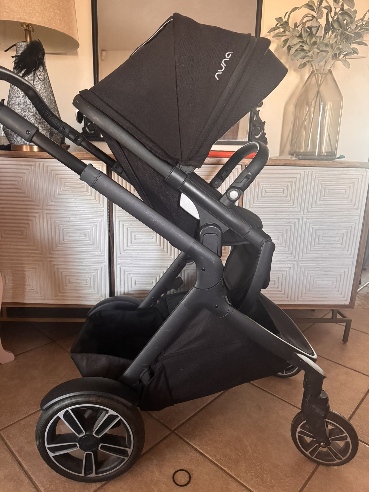 Nuna Demi Grow Stroller