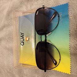 Quay Sunglasses With Case