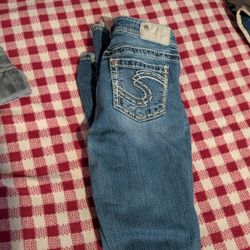 Silver Jeans Size 29 W 32 L 