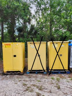 Flammable Fire Safety Cabinet 70"Hx43Wx34D Chemical Locker Fire Deptment Approved Only 1 Available
