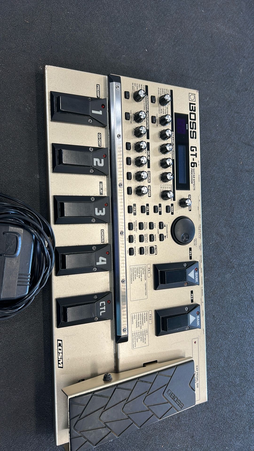 Boss Gt-6 Guitar Effects Processor