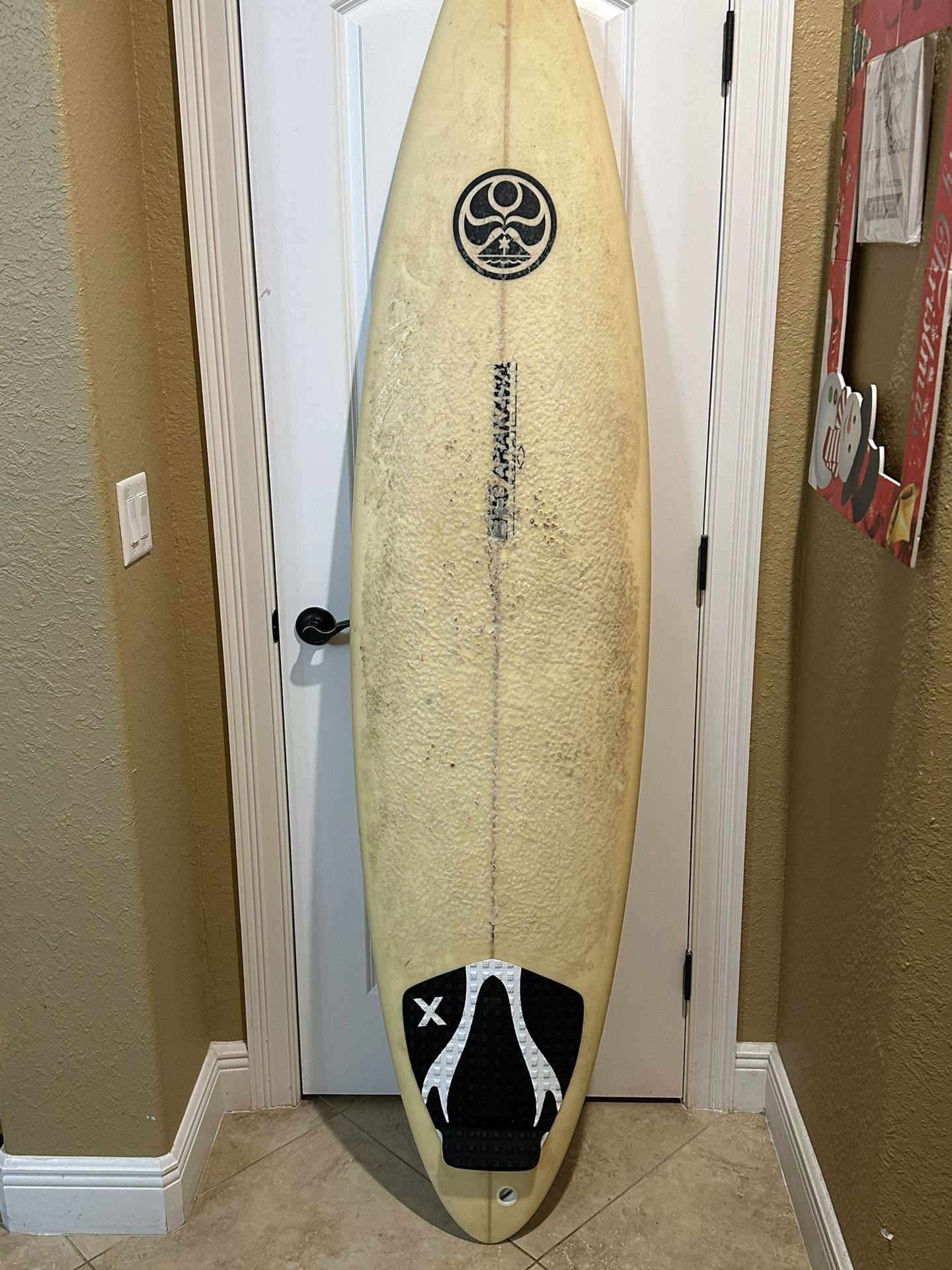 Surfboard. 6’10