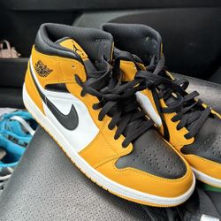 Air Jordan 1 mid