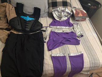 Halloween costume StarFire and Night Wing