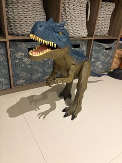 Jurassic World Large Dinosaur Action Figure