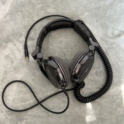 Pioneer HDJ-1000 DJ headphones